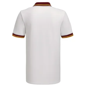 Jersey ketiga AS Roma 2025-26 setelah diedit warnanya menggunakan ChatGPT AI