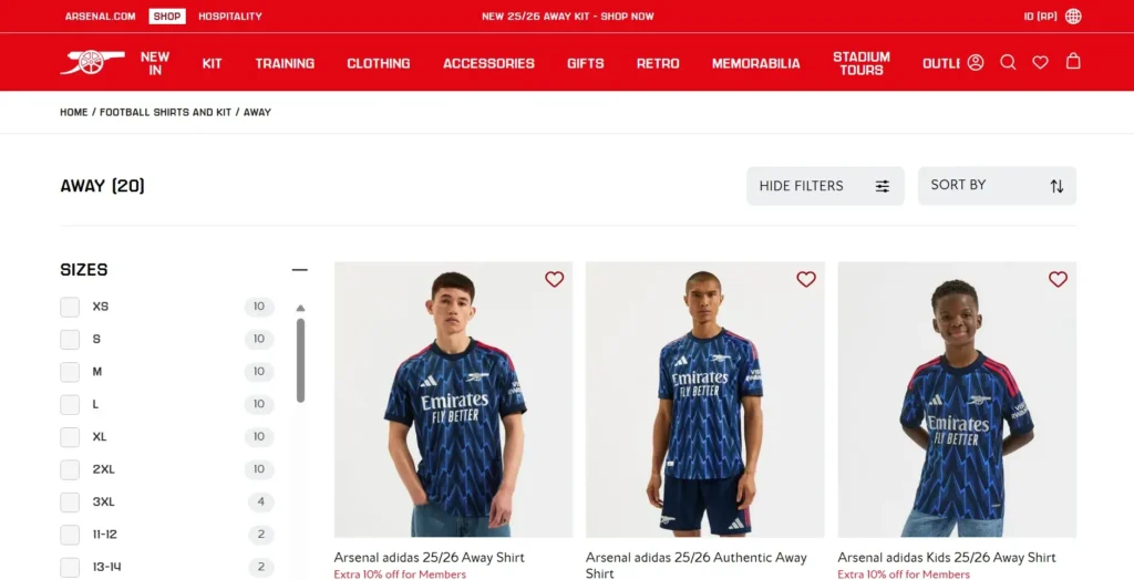 Tangkapan layar laman arsenaldirect.arsenal.com 23 Juli 2025 bagian jersey away biru petir